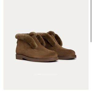 Suede shearling-lined winter boots 12 Storeez